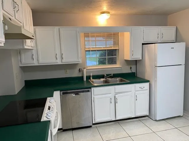$1,850 | 2772 Whitney Drive North, Unit 4, Tallahassee, FL 32309