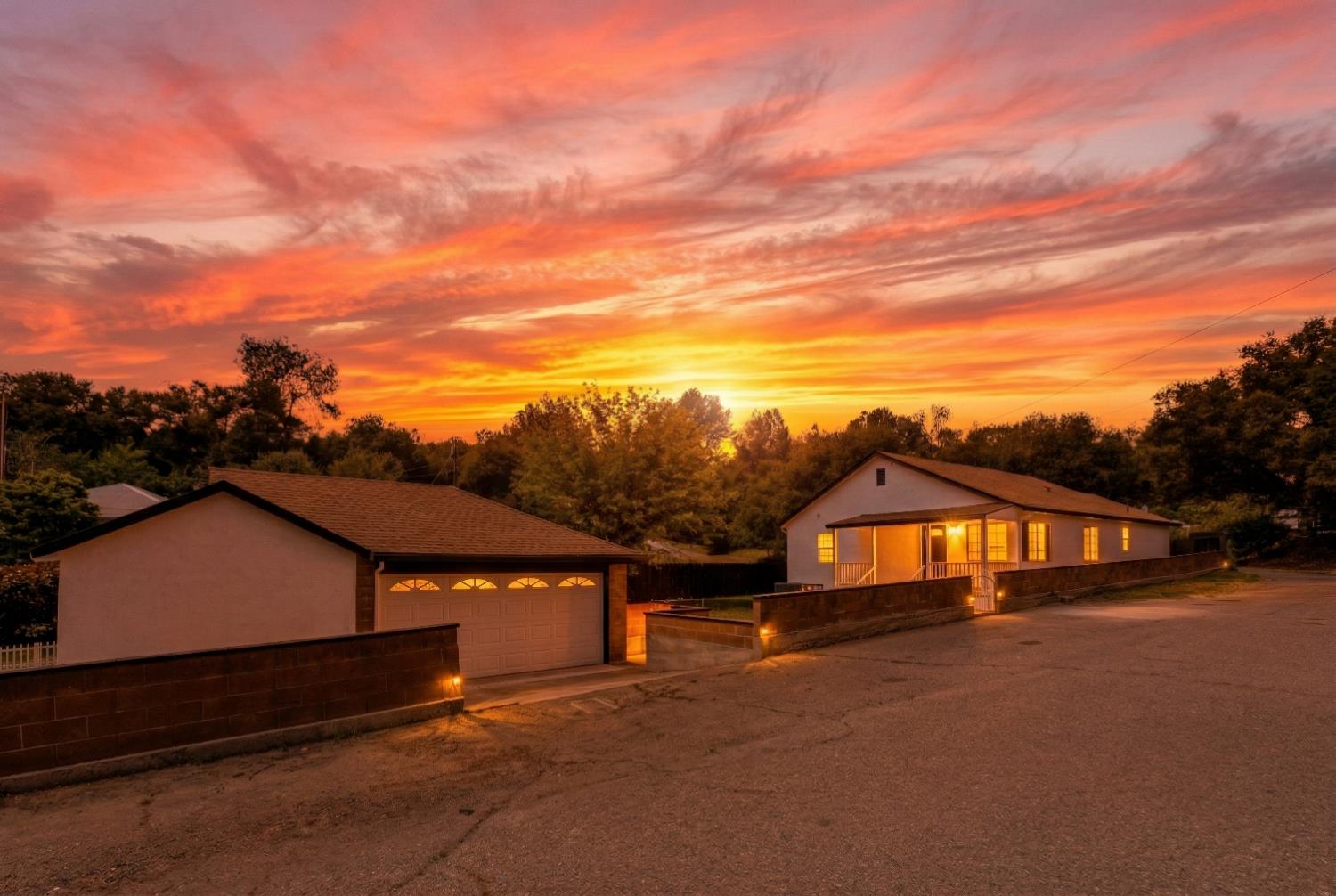 185 Mill Street Sutter Creek, CA 95685 - Photo 5 of 77