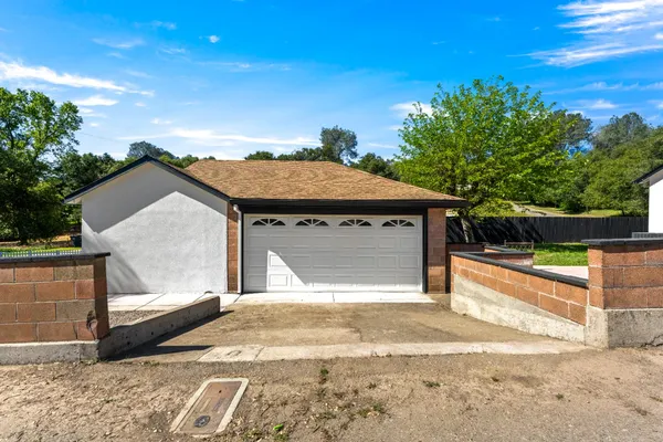$410,000 | 185 Mill Street, Sutter Creek, CA 95685