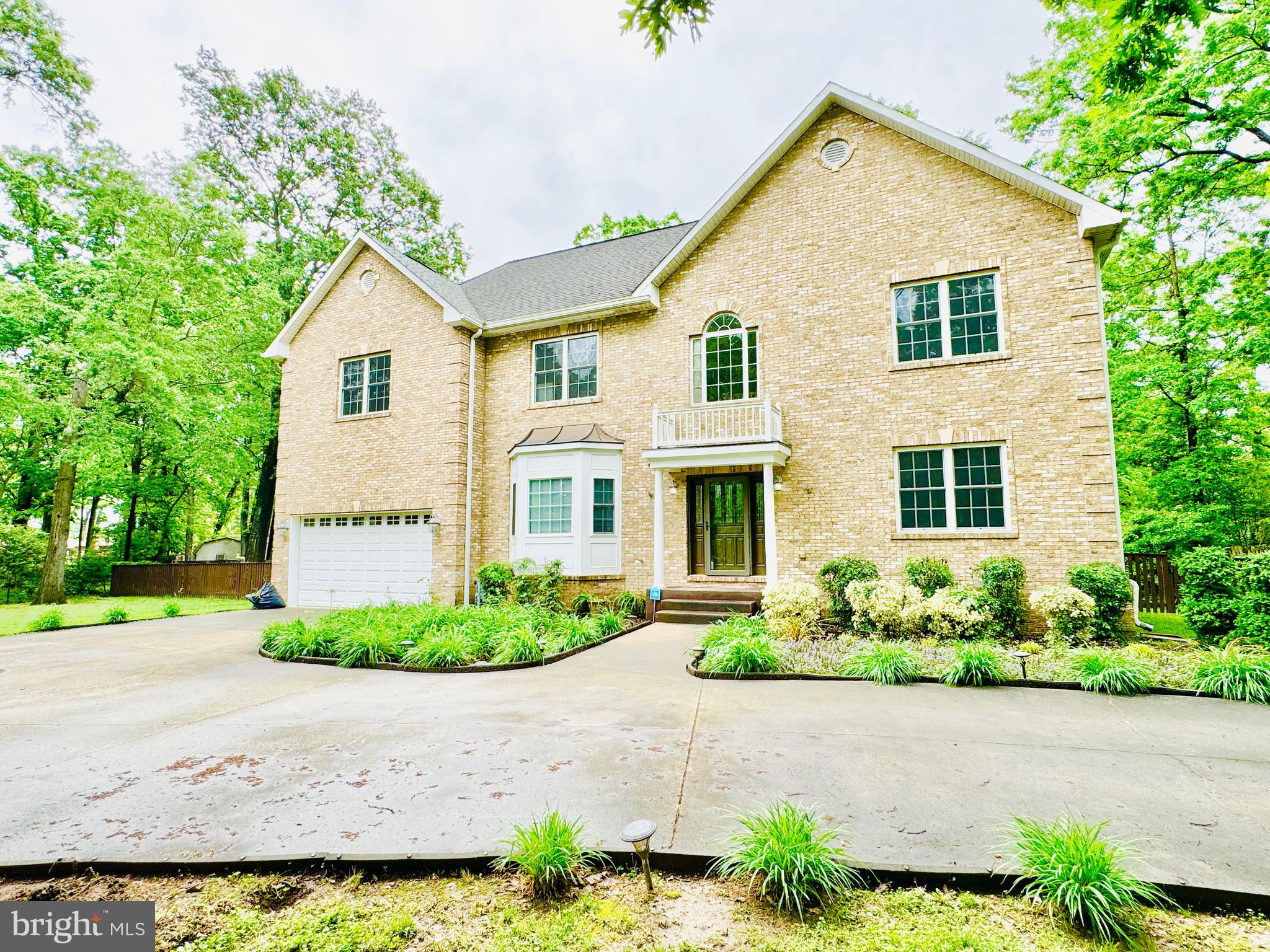 7031 Beverly Lane Springfield, VA 22150 - Photo 3 of 35