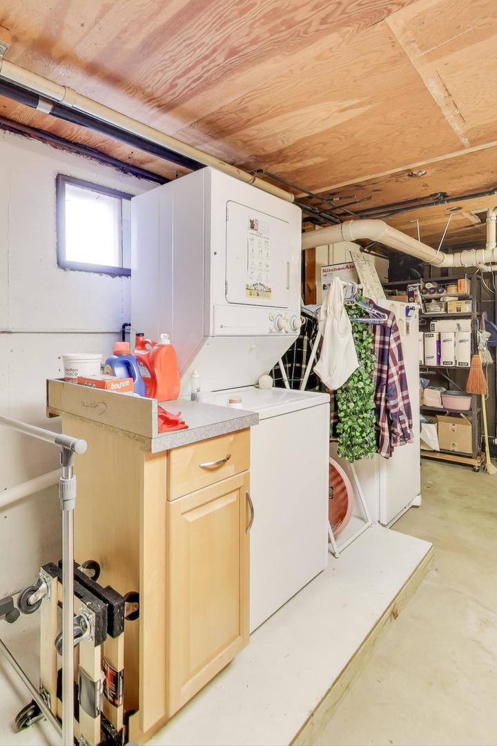 27809 South Will Center Road Monee, IL 60449 - Photo 32 of 47 a storage room with washer and dryer