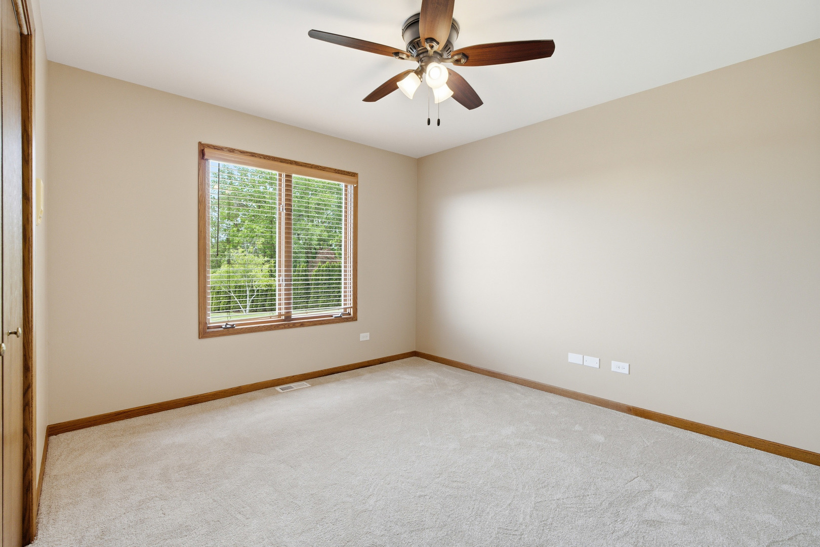 2208 Shetland Road Inverness, IL 60010 - Photo 26 of 48