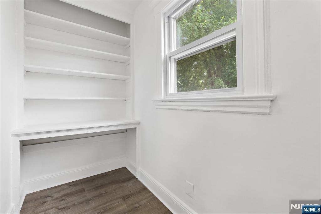 42 Walnut Street Rutherford, NJ 07070 - Photo 12 of 39