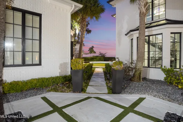 $3,780,000 | 440 Green Teal Court, Biloxi, MS 39531