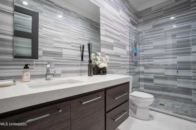 $3,780,000 | 440 Green Teal Court, Biloxi, MS 39531