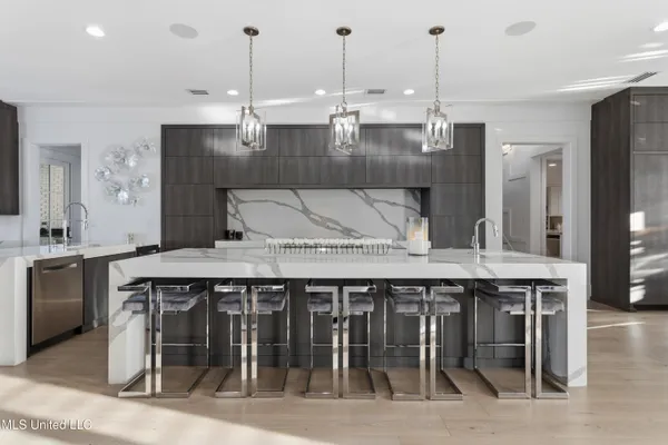 $3,780,000 | 440 Green Teal Court, Biloxi, MS 39531