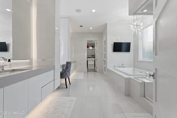 $3,780,000 | 440 Green Teal Court, Biloxi, MS 39531