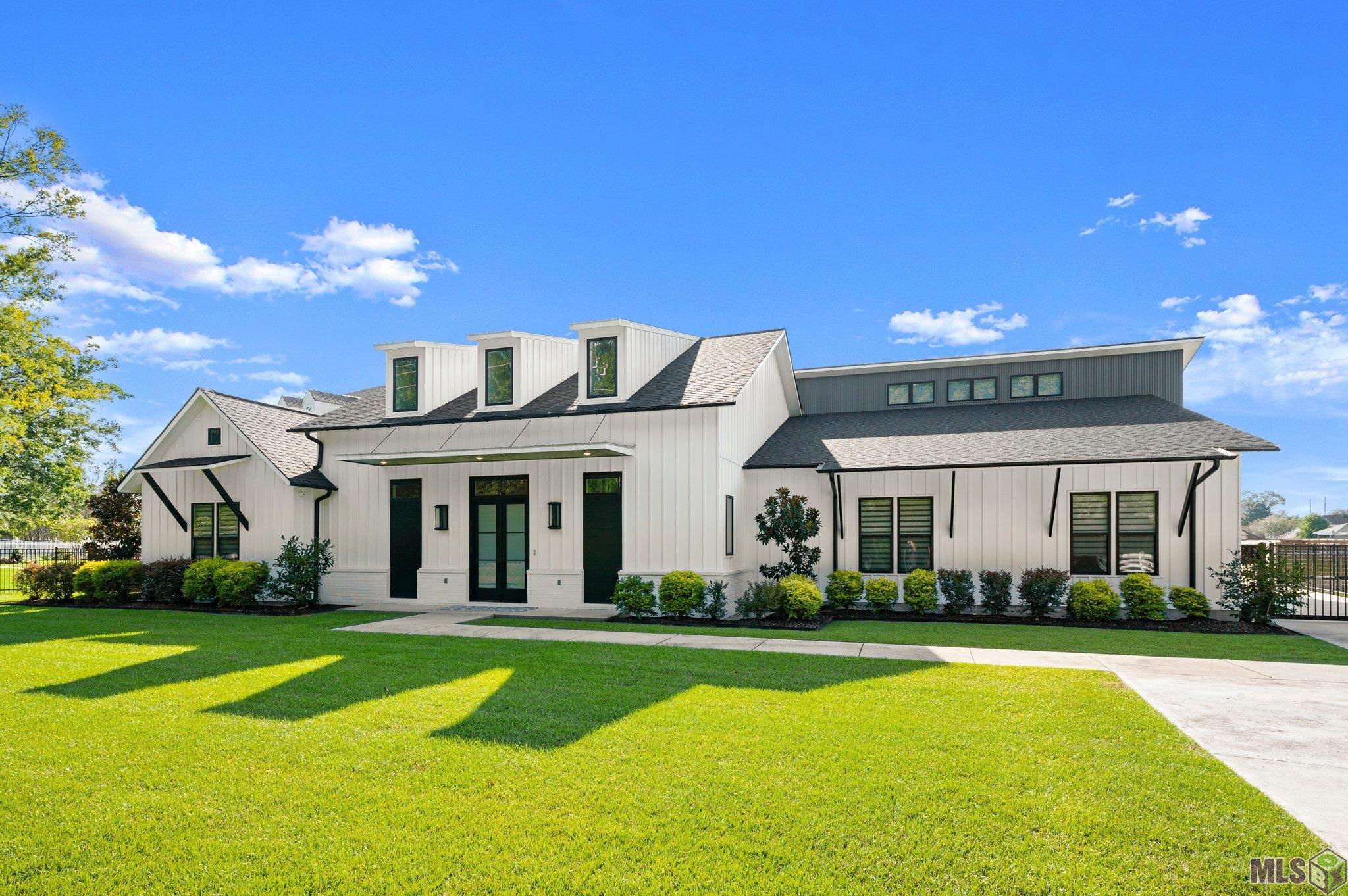 10148 South Vignes Road Baton Rouge, LA 70817 - Photo 3 of 44 Gallery Image 3