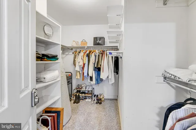 $1,179,000 | 3444 Washington Drive, Falls Church, VA 22041