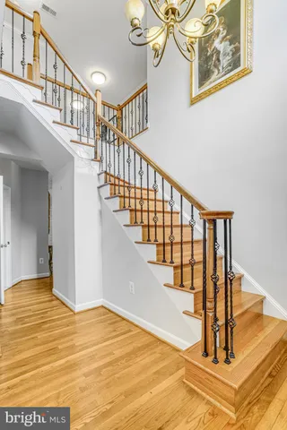 $1,179,000 | 3444 Washington Drive, Falls Church, VA 22041