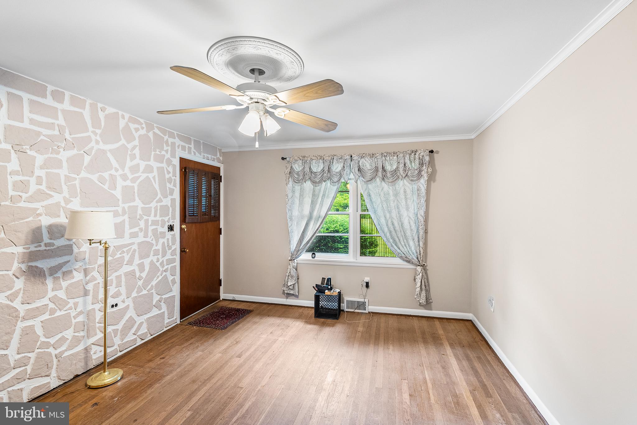216 Kent Road Wyncote, PA 19095 - Photo 16 of 29