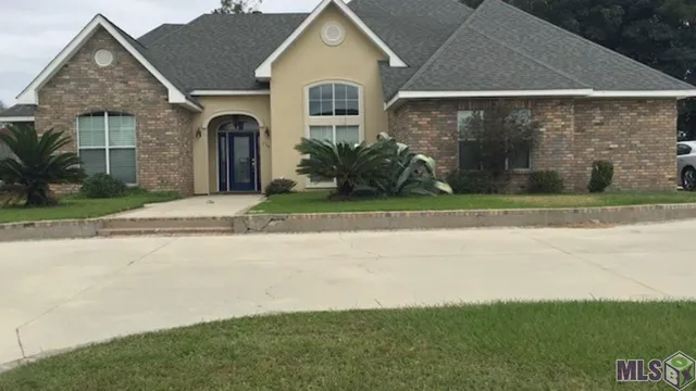 $2,500 | 736 North Magnolia Street, Gramercy, LA 70052