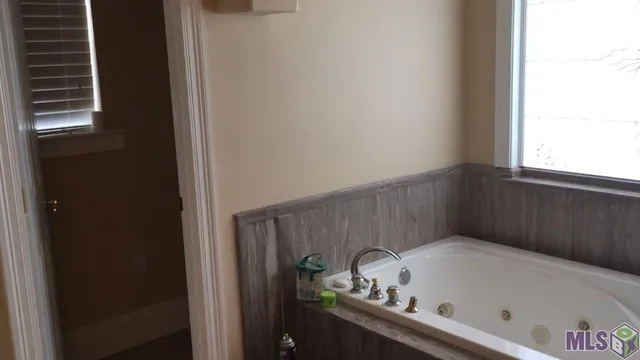 $2,500 | 736 North Magnolia Street, Gramercy, LA 70052