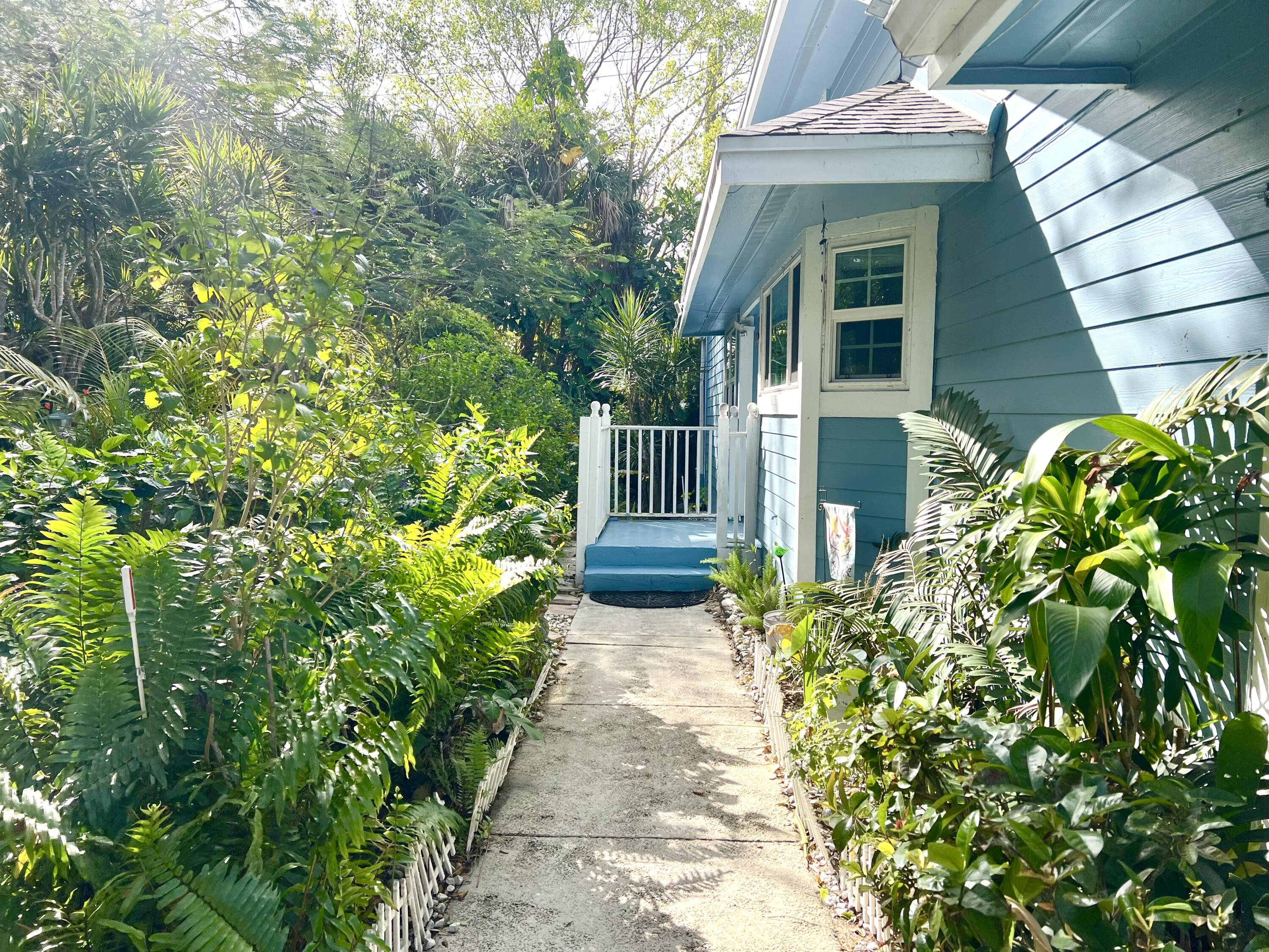 714 Ocean Dunes Circle Jupiter, FL 33477 - Photo 2 of 15 IMG_5203