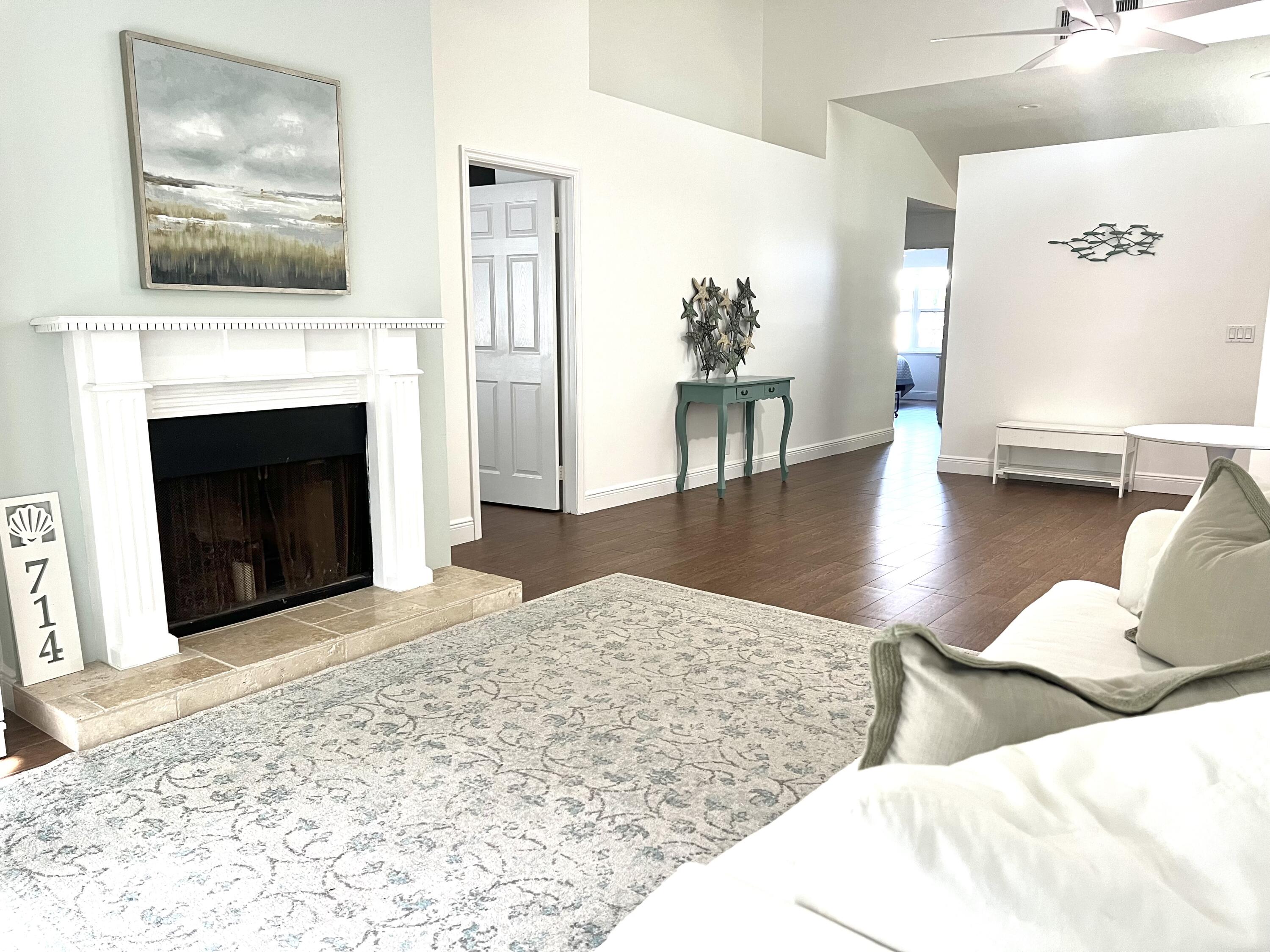 714 Ocean Dunes Circle Jupiter, FL 33477 - Photo 8 of 15 IMG_5197