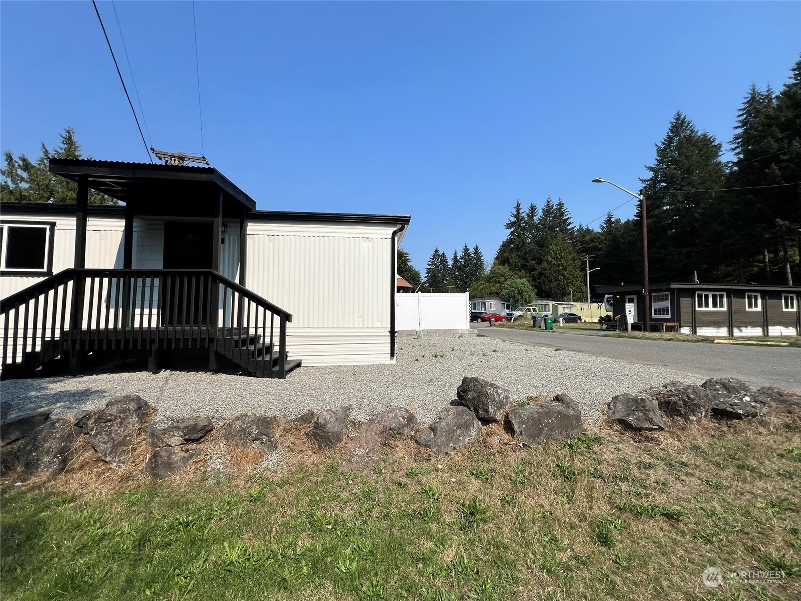 2115 Rocky Point Road Northwest, Unit 1A Bremerton, WA 98312 - Photo 22 of 22