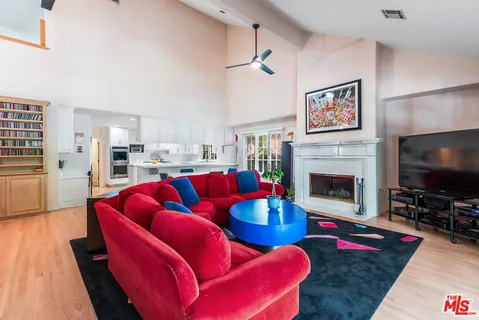 $3,595,000 | 17040 Rancho Street, Encino, CA 91316