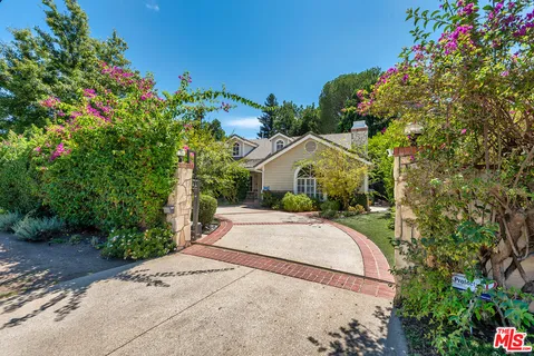 $3,595,000 | 17040 Rancho Street, Encino, CA 91316