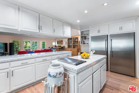 $3,595,000 | 17040 Rancho Street, Encino, CA 91316