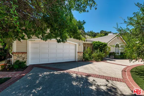 $3,595,000 | 17040 Rancho Street, Encino, CA 91316