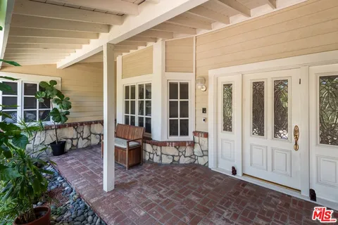 $3,595,000 | 17040 Rancho Street, Encino, CA 91316