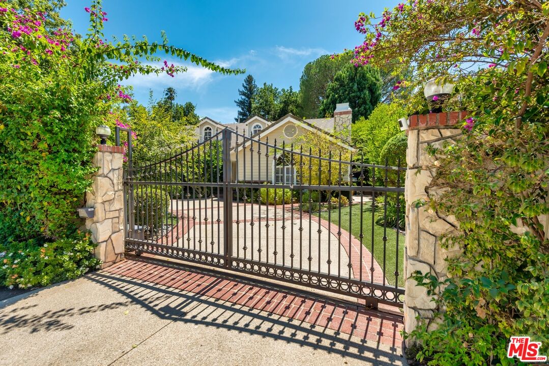 17040 Rancho Street Encino, CA 91316 - Photo 52 of 52