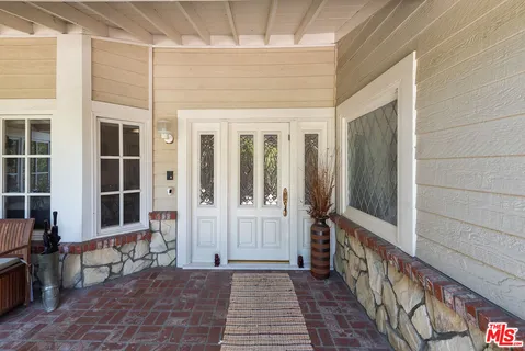$3,595,000 | 17040 Rancho Street, Encino, CA 91316