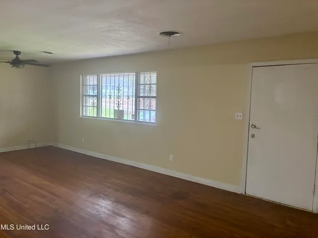 $68,000 | 131 Queen Joanna Lane, Jackson, MS 39209