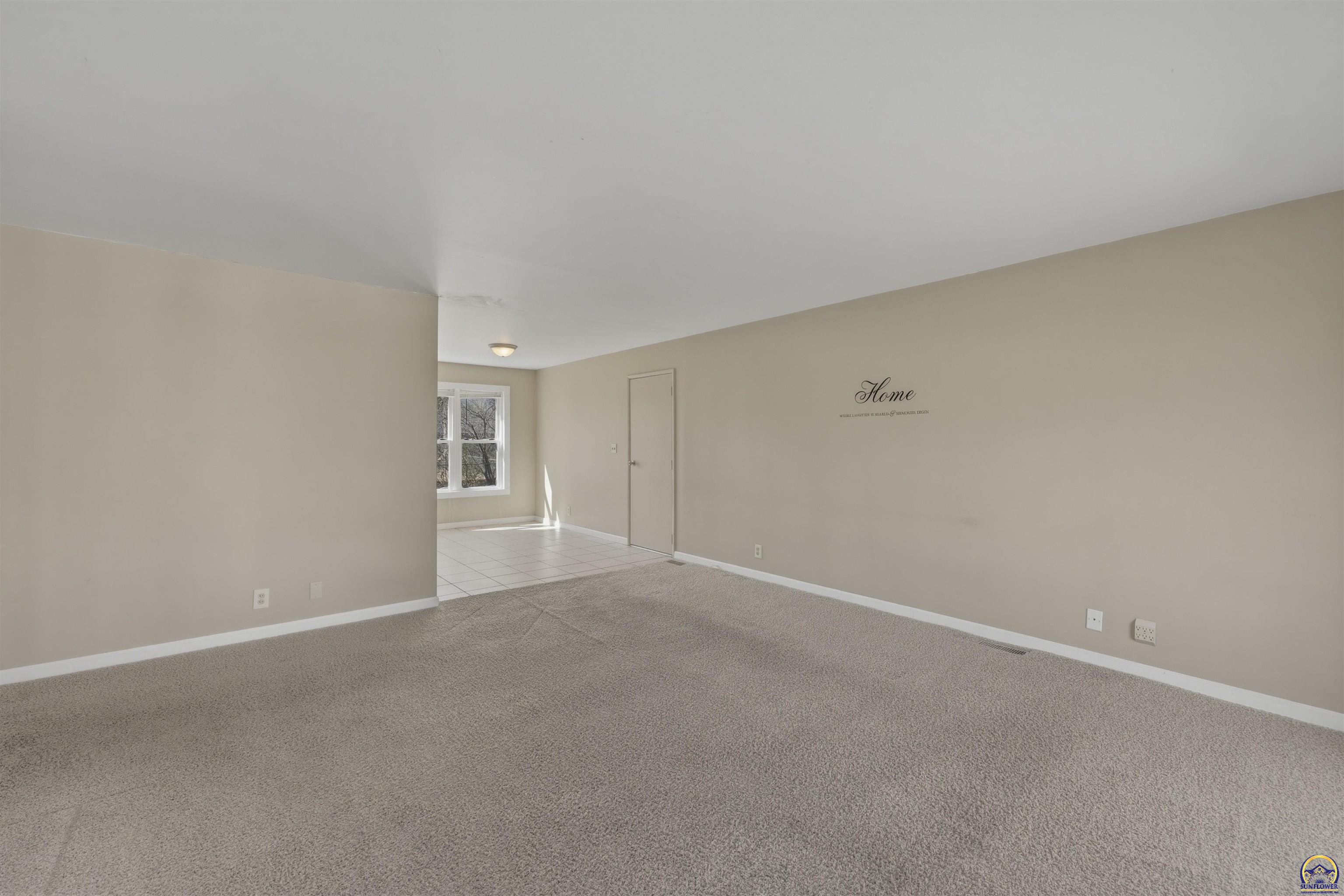 2809 Southwest Hillcrest Road Topeka, KS 66614 - Photo 3 of 26