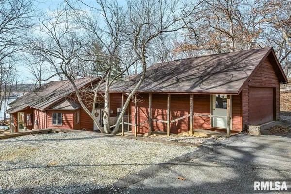 $599,900 | 163 Briarwood Place, Dahinda, IL 61428