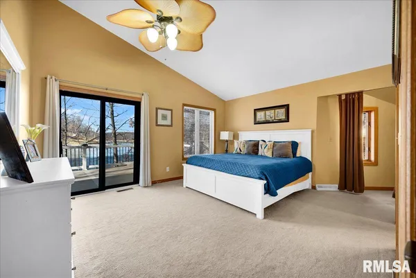 $599,900 | 163 Briarwood Place, Dahinda, IL 61428