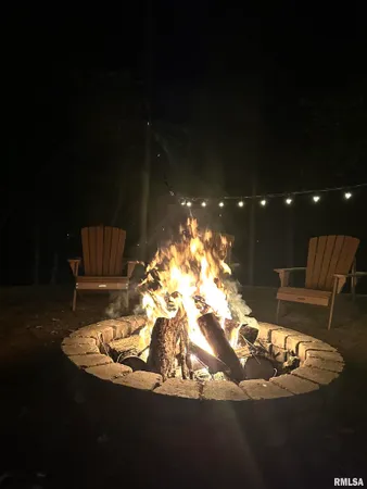 $599,900 | 163 Briarwood Place, Dahinda, IL 61428