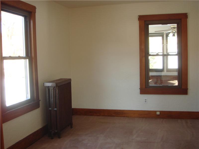 112 Broughton Road Bethel Park, PA 15102 - Photo 5 of 22 Dining Room.