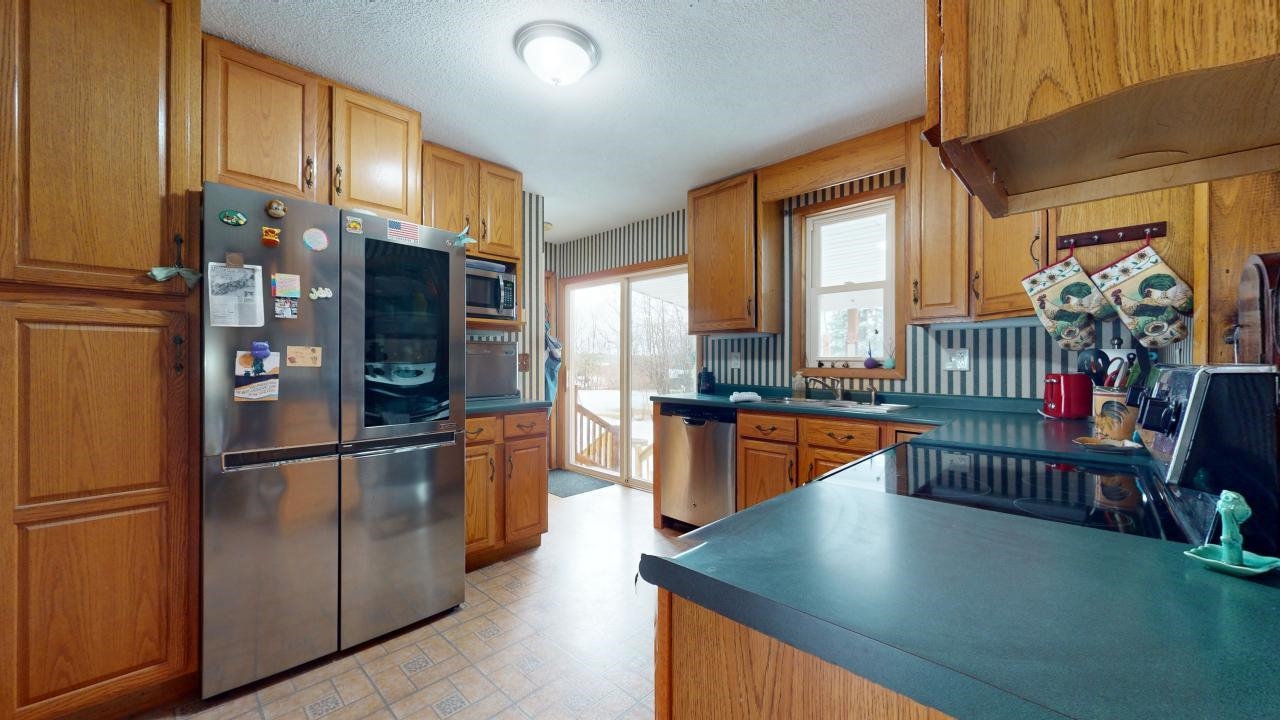 7732 Rte 116 St. George, VT 05495 - Photo 10 of 41