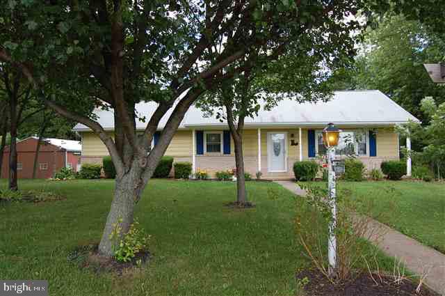 2091 Longs Gap Road Carlisle, PA 17013 - Photo 1 of 19 Gallery Image 1