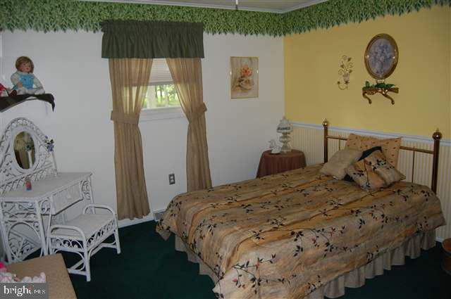 2091 Longs Gap Road Carlisle, PA 17013 - Photo 5 of 19 Gallery Image 5