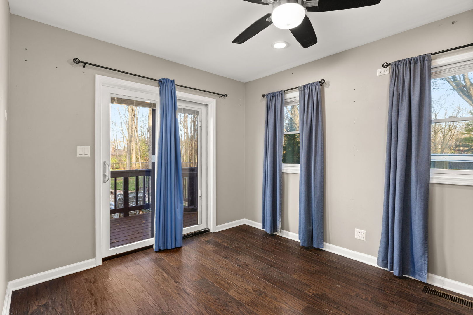1220 Naperville Road Bartlett, IL 60103 - Photo 18 of 46 Gallery Image 18