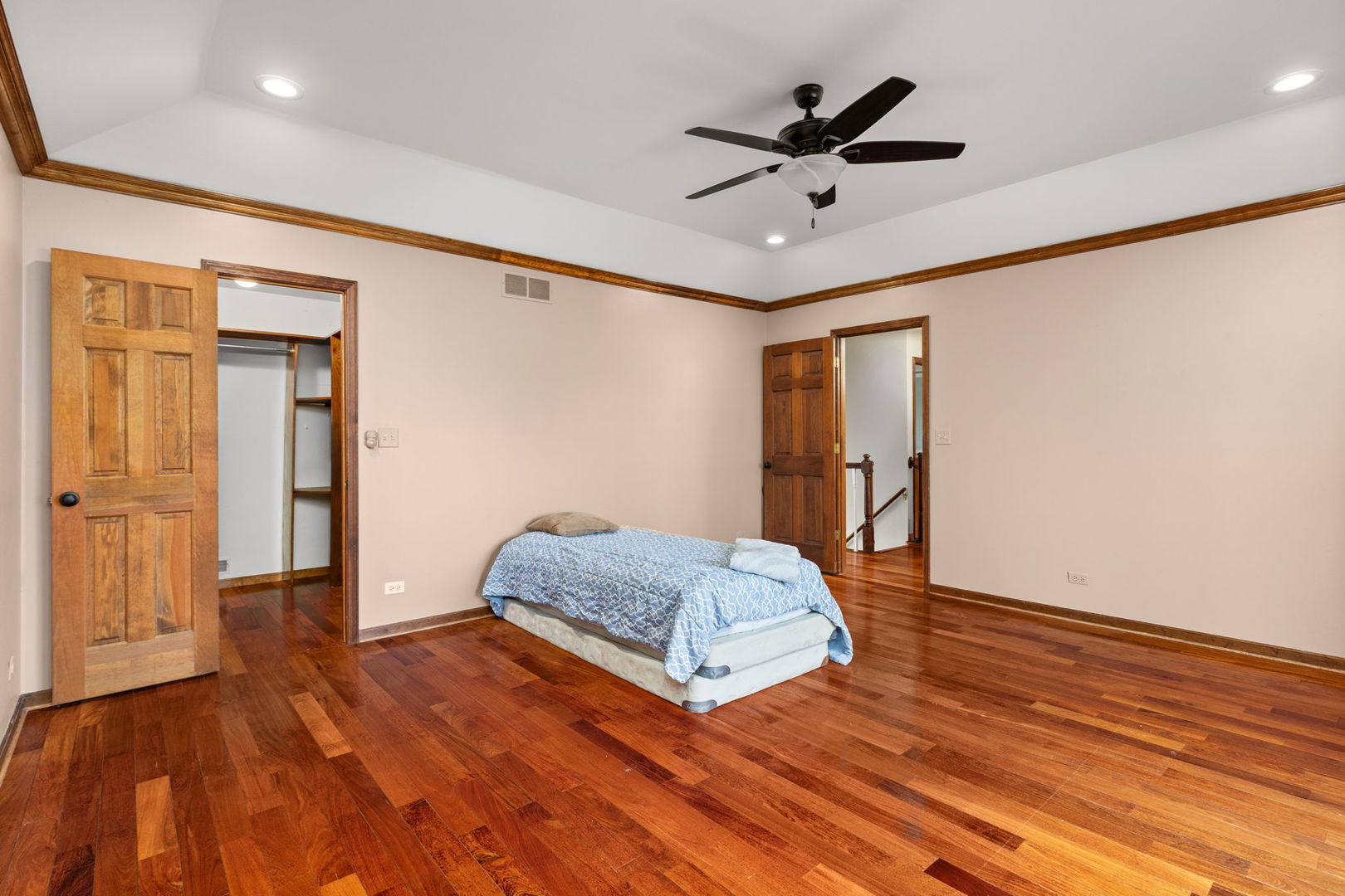 1220 Naperville Road Bartlett, IL 60103 - Photo 19 of 46 Gallery Image 19