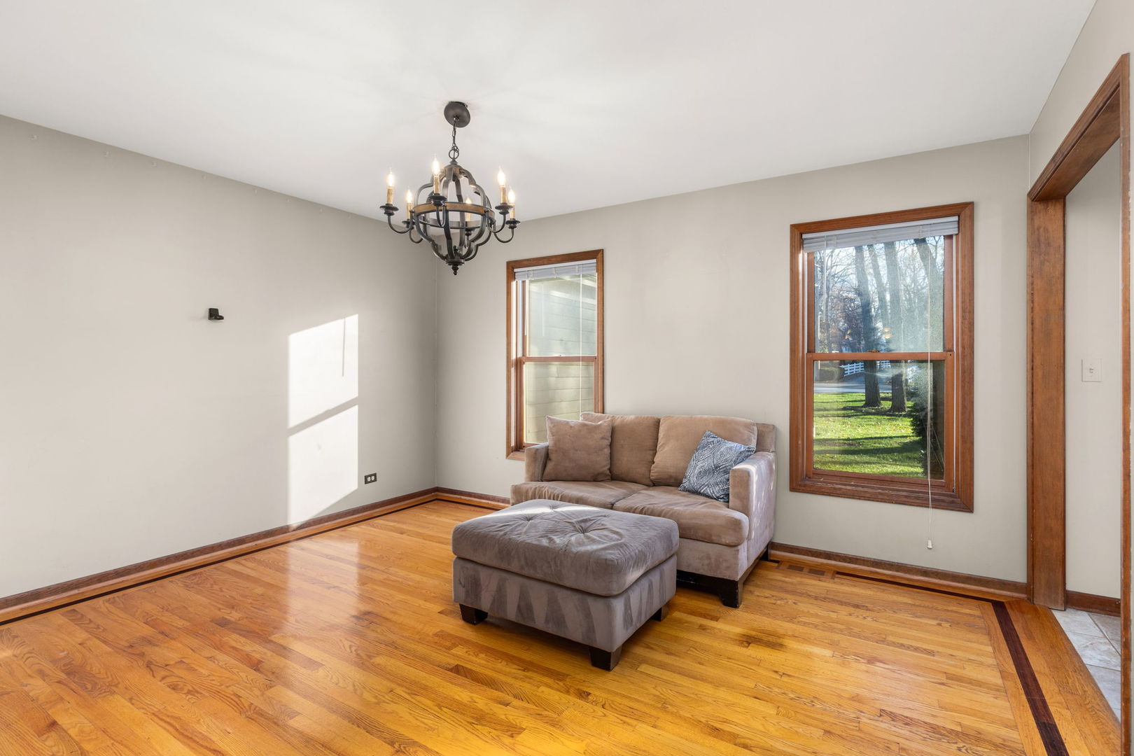 1220 Naperville Road Bartlett, IL 60103 - Photo 8 of 46 Gallery Image 8