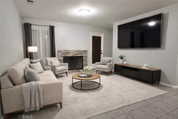 $400,000 | 10580 Wakefield Street East, Adelanto, CA 92301