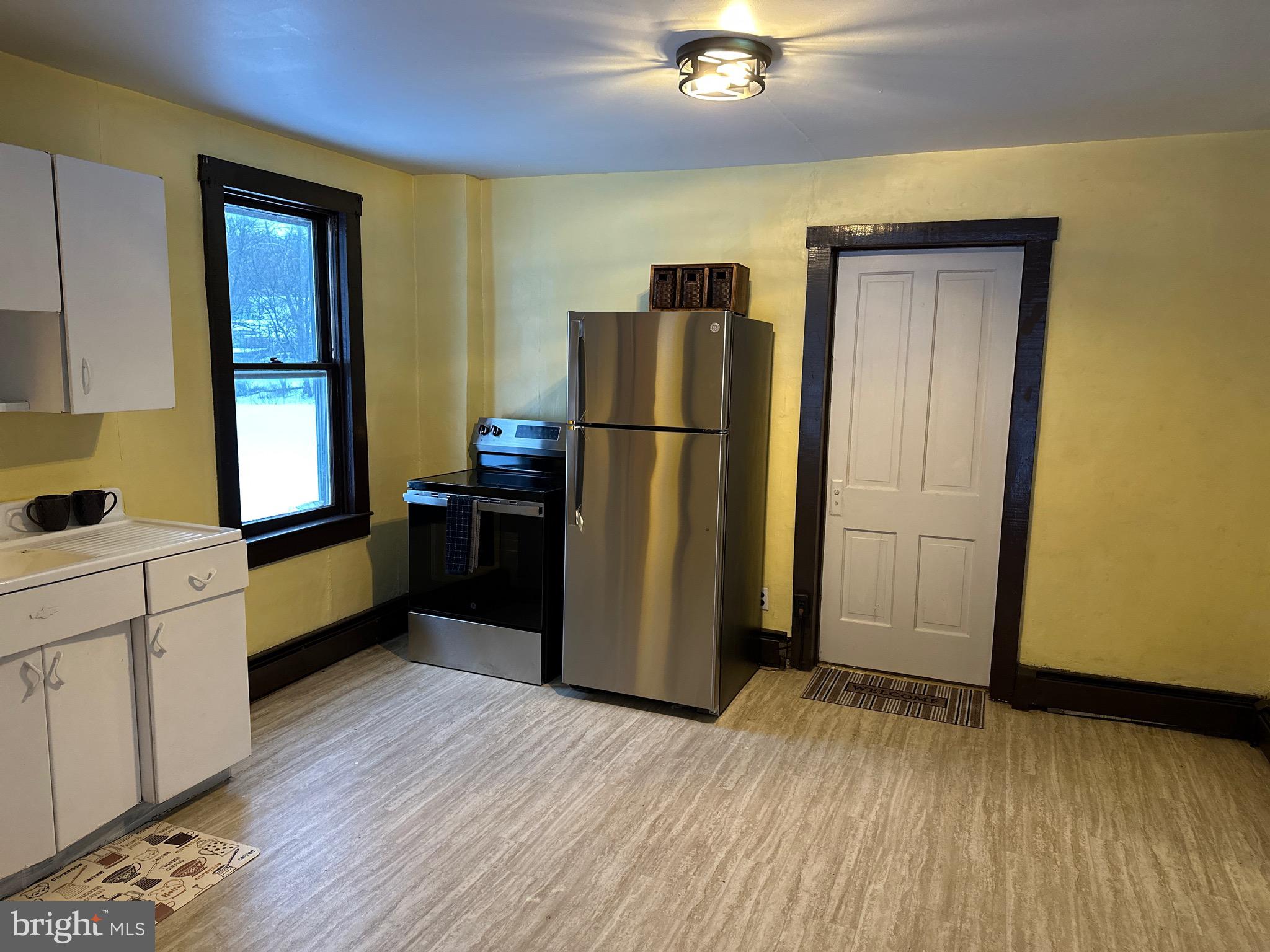 11 Myers Road Berkeley Springs, WV 25411 - Photo 8 of 45