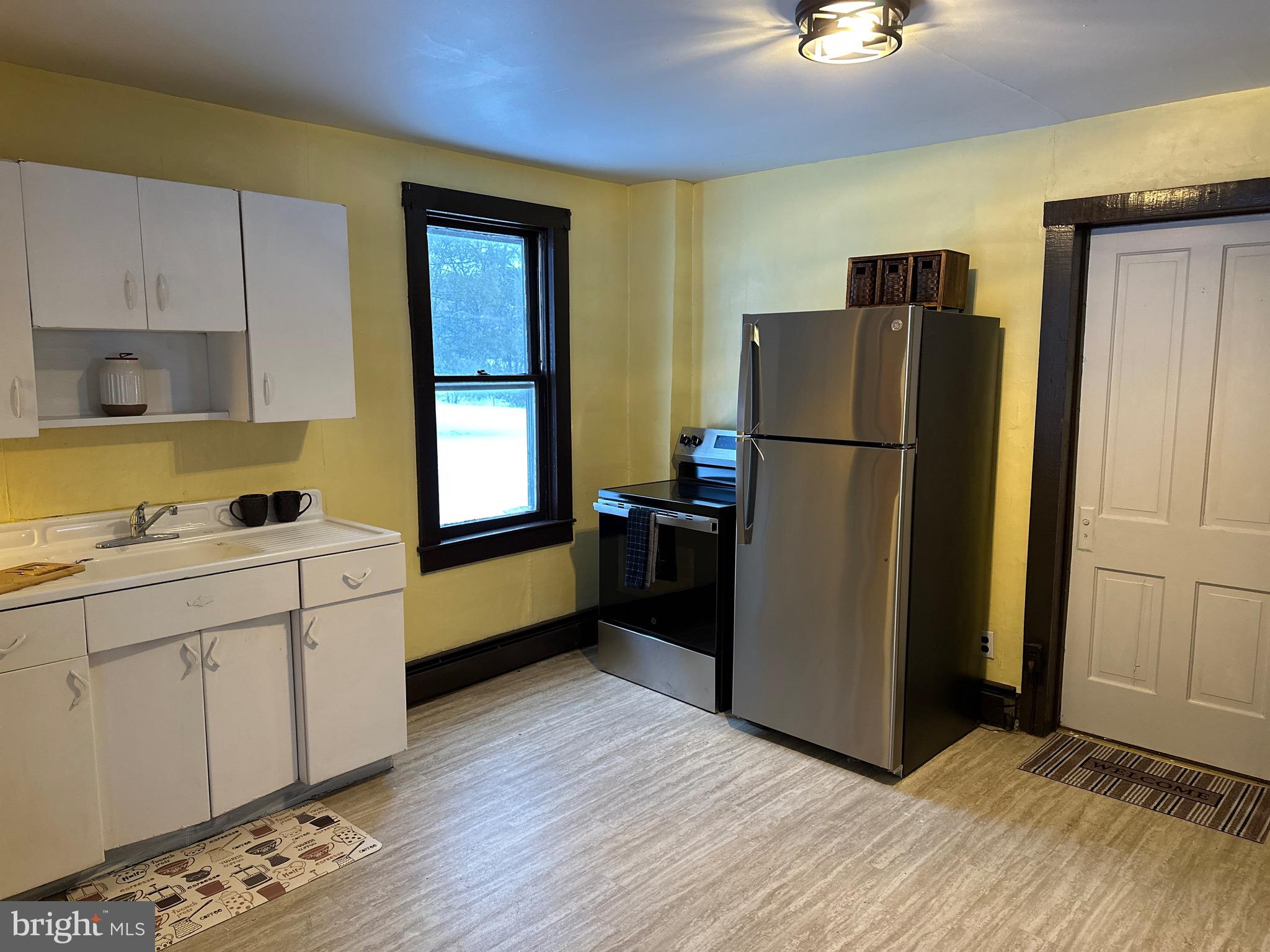 11 Myers Road Berkeley Springs, WV 25411 - Photo 9 of 45