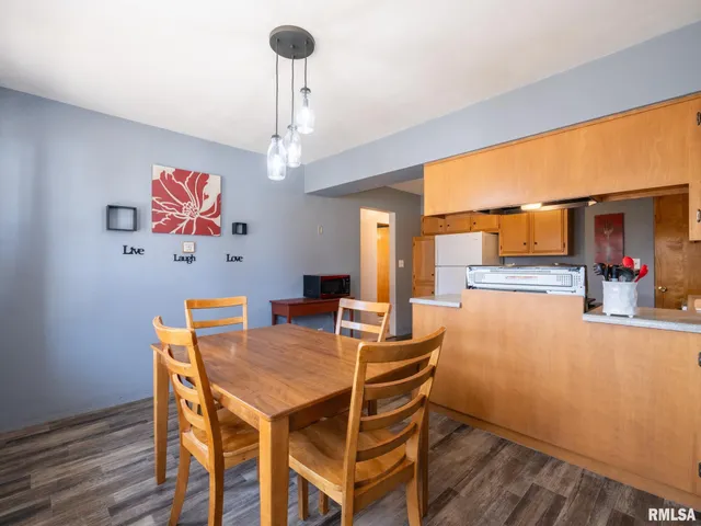 $139,900 | 1404 North 11th Street, Pekin, IL 61554