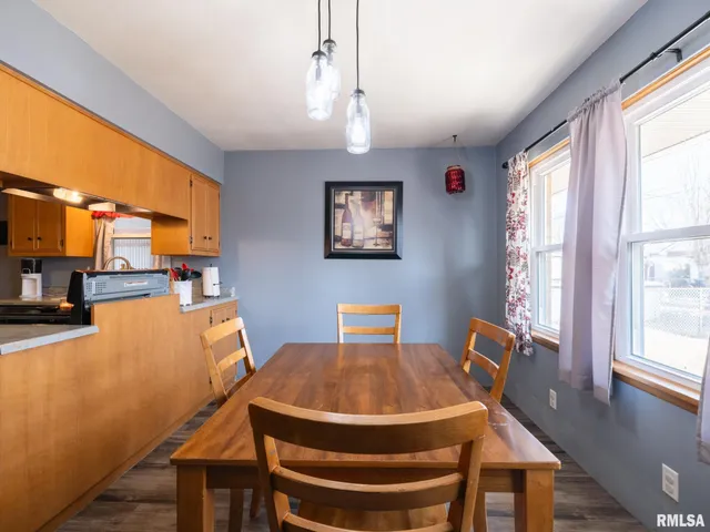 $139,900 | 1404 North 11th Street, Pekin, IL 61554