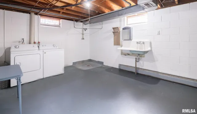 $139,900 | 1404 North 11th Street, Pekin, IL 61554