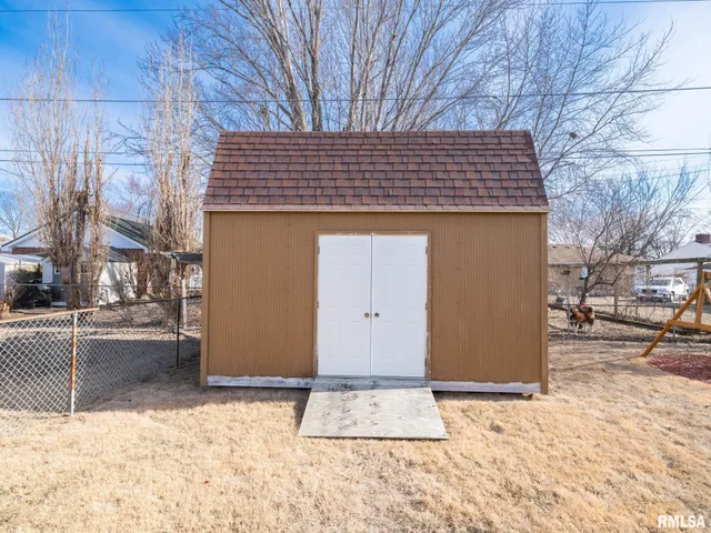 $139,900 | 1404 North 11th Street, Pekin, IL 61554