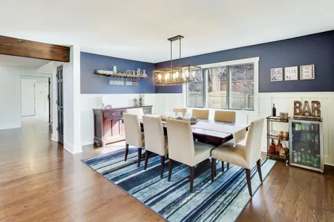 $1,200,000 | 5106 Center Avenue, Lisle, IL 60532