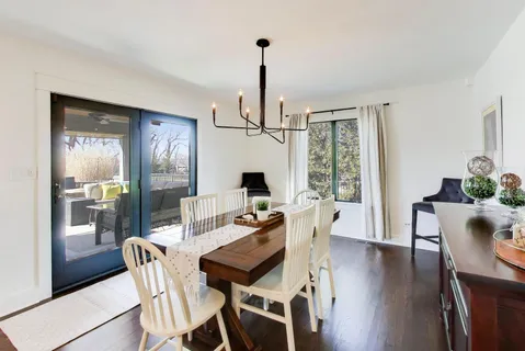 $1,200,000 | 5106 Center Avenue, Lisle, IL 60532