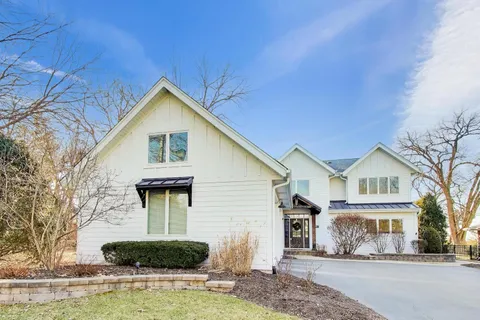 $1,200,000 | 5106 Center Avenue, Lisle, IL 60532