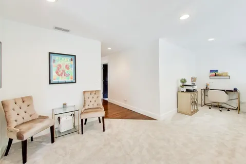 $1,200,000 | 5106 Center Avenue, Lisle, IL 60532